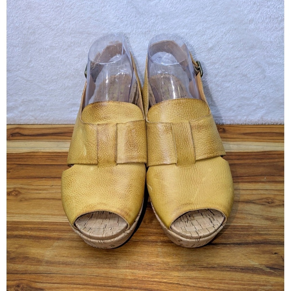 Kork-Ease Wedge Sandals Women 11M Yellow Leather Peep Toe Slingback KE0010507